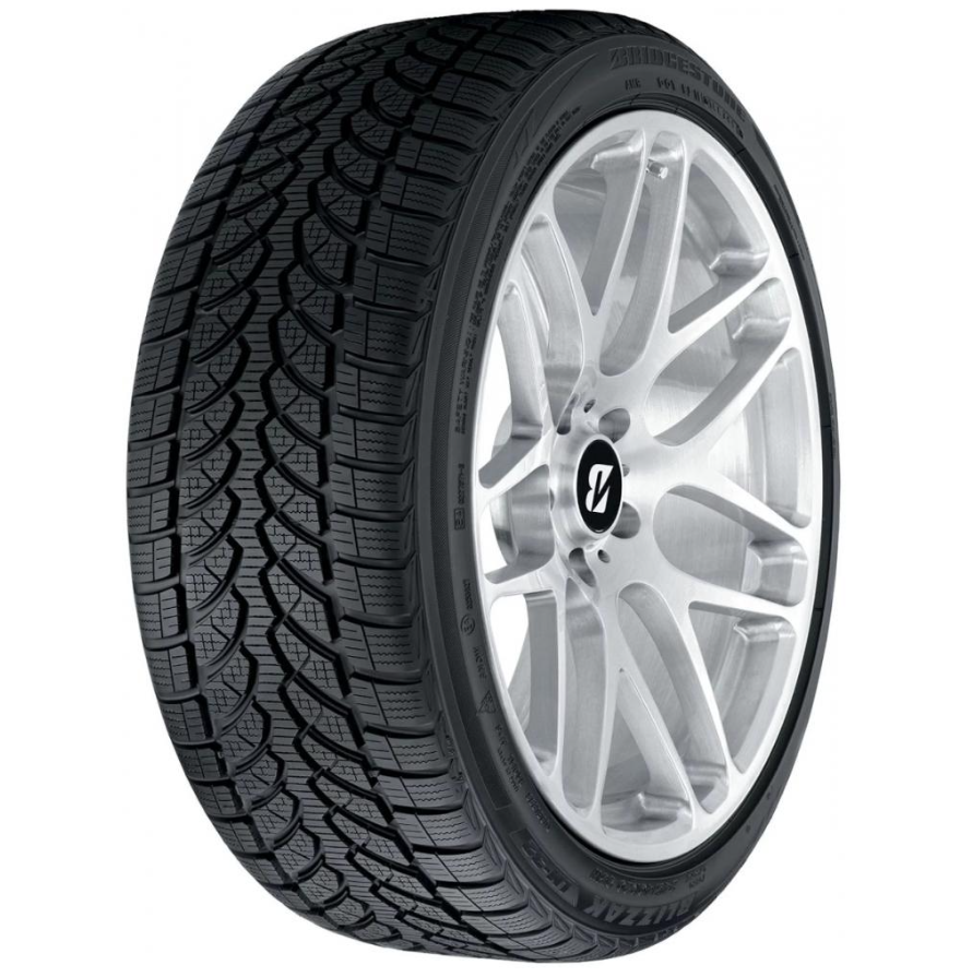 Bridgestone Blizzak LM-32